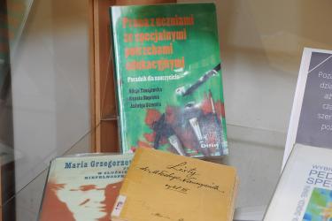 Ekspozycja zbiorów Pedagogicznej Biblioteki Wojewódzkiej w Krośnie