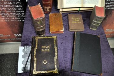 „Historia Biblii : księga, która przetrwała wieki