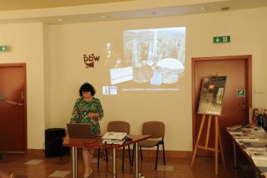 Prelekcję wygłosiła Dyrektor Muzeum Przemysłu Naftowego i Gazowniczego w Bóbrce - Barbara Olejarz