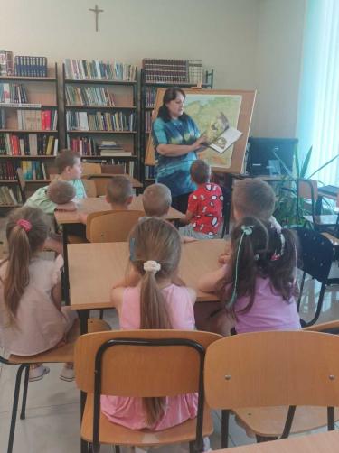 Dzieci z Przedszkola Samorządowego Nr 1 w Brzozowie podczas zajęć