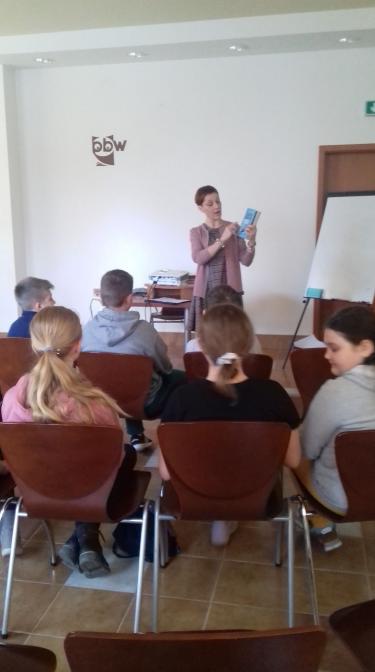 Uczniowie ze Szkoły Podstawowej w Łękach Dukielskich oraz Szkoły Podstawowej nr 15 w Krośnie