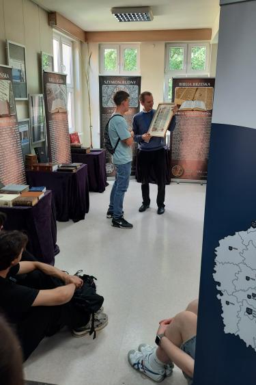 „Historia Biblii : księga, która przetrwała wieki