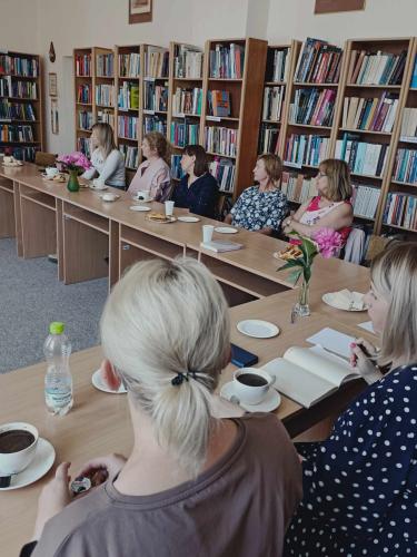 Nauczyciele bibliotekarze powiatu lubaczowskiego podczas spotkania Sieci