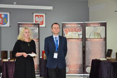„Historia Biblii : księga, która przetrwała wieki